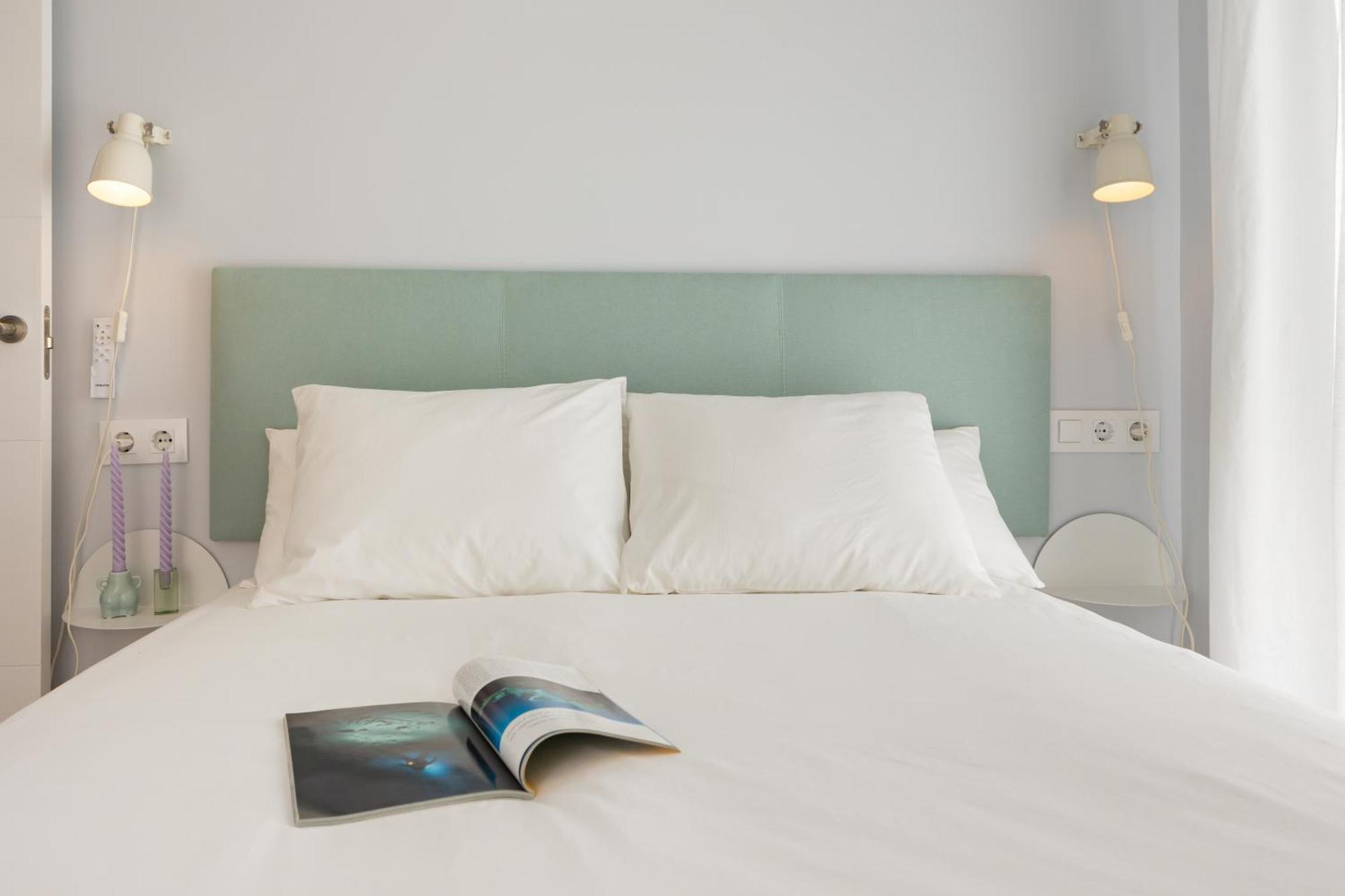 Charming 2 Bedroom Apartment At Iconic Triana Neighborhood By Ocityzen Sevilha Exterior foto
