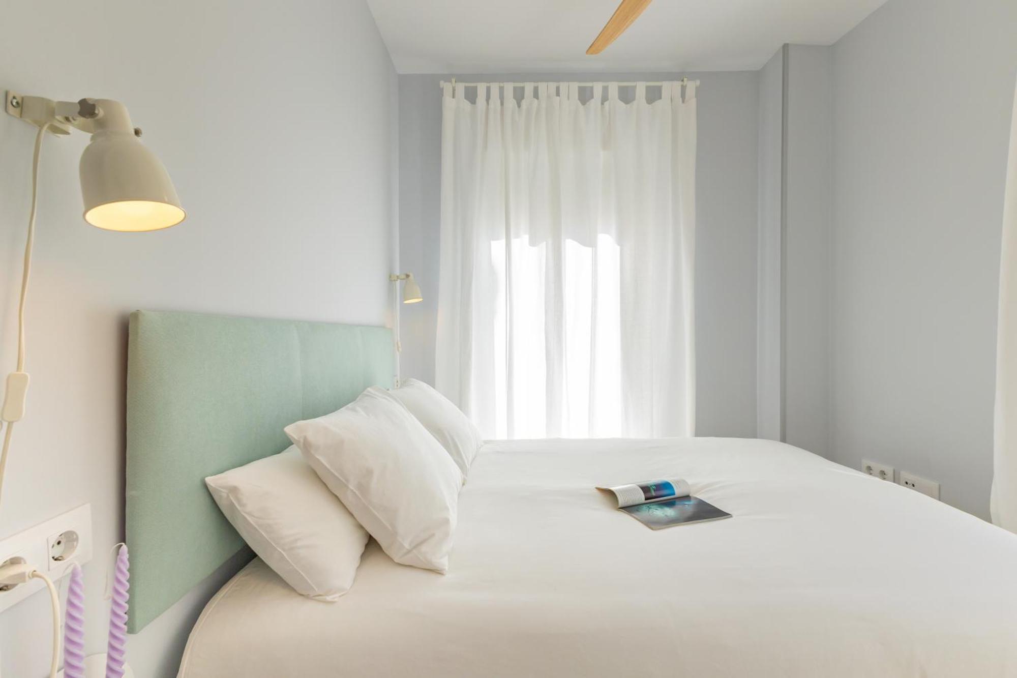 Charming 2 Bedroom Apartment At Iconic Triana Neighborhood By Ocityzen Sevilha Exterior foto