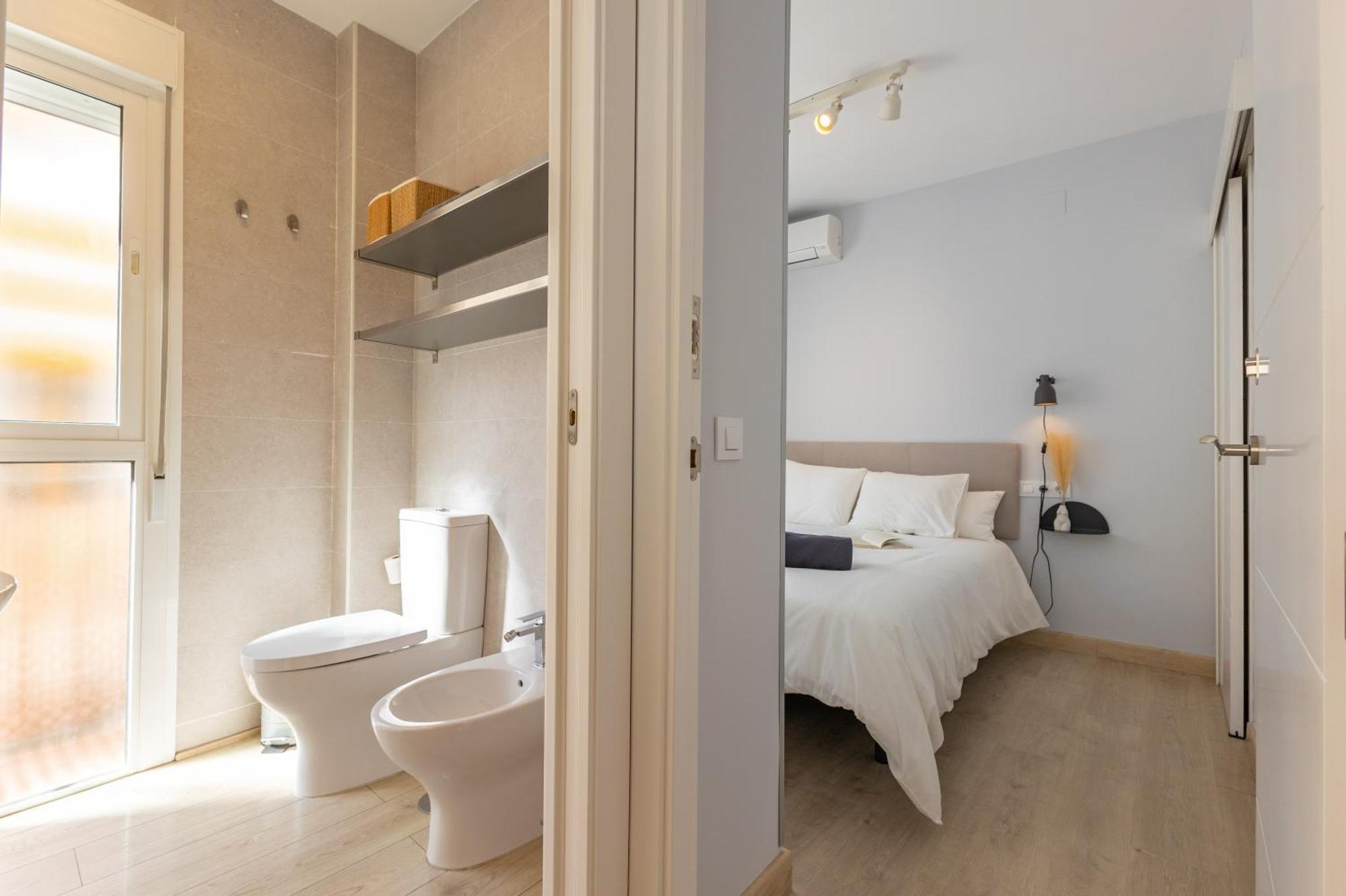 Charming 2 Bedroom Apartment At Iconic Triana Neighborhood By Ocityzen Sevilha Exterior foto